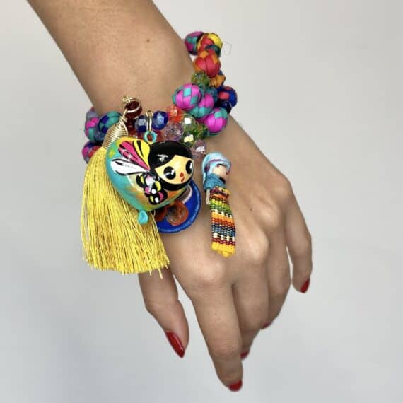 Atzimba - Pulsera Triple de Palma con Corazón y Quitapena - Collar artesanal de flores de palma